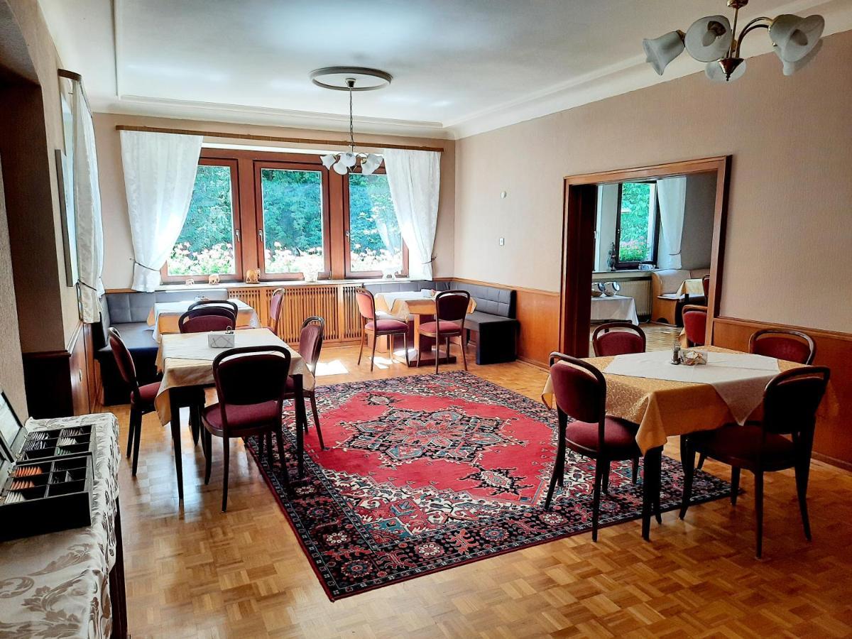 Hotel Pension Bluechersruh Bad Berneck im Fichtelgebirge Luaran gambar